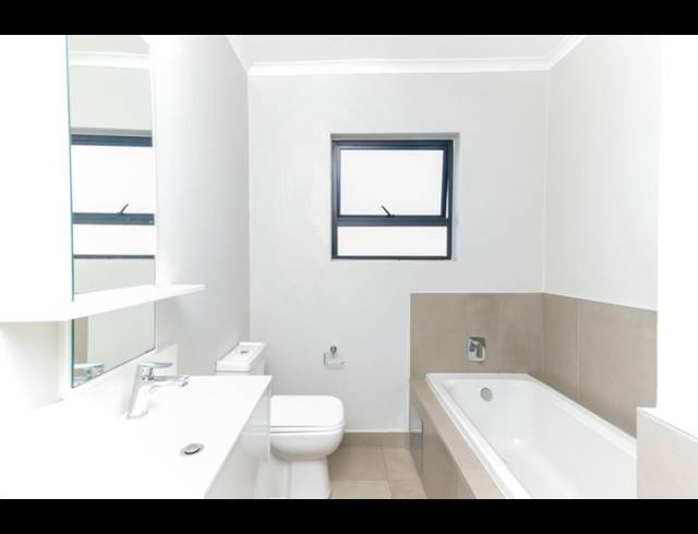 2 BEDROOM APARTMENT FOR SALE IN MORNINGSIDE